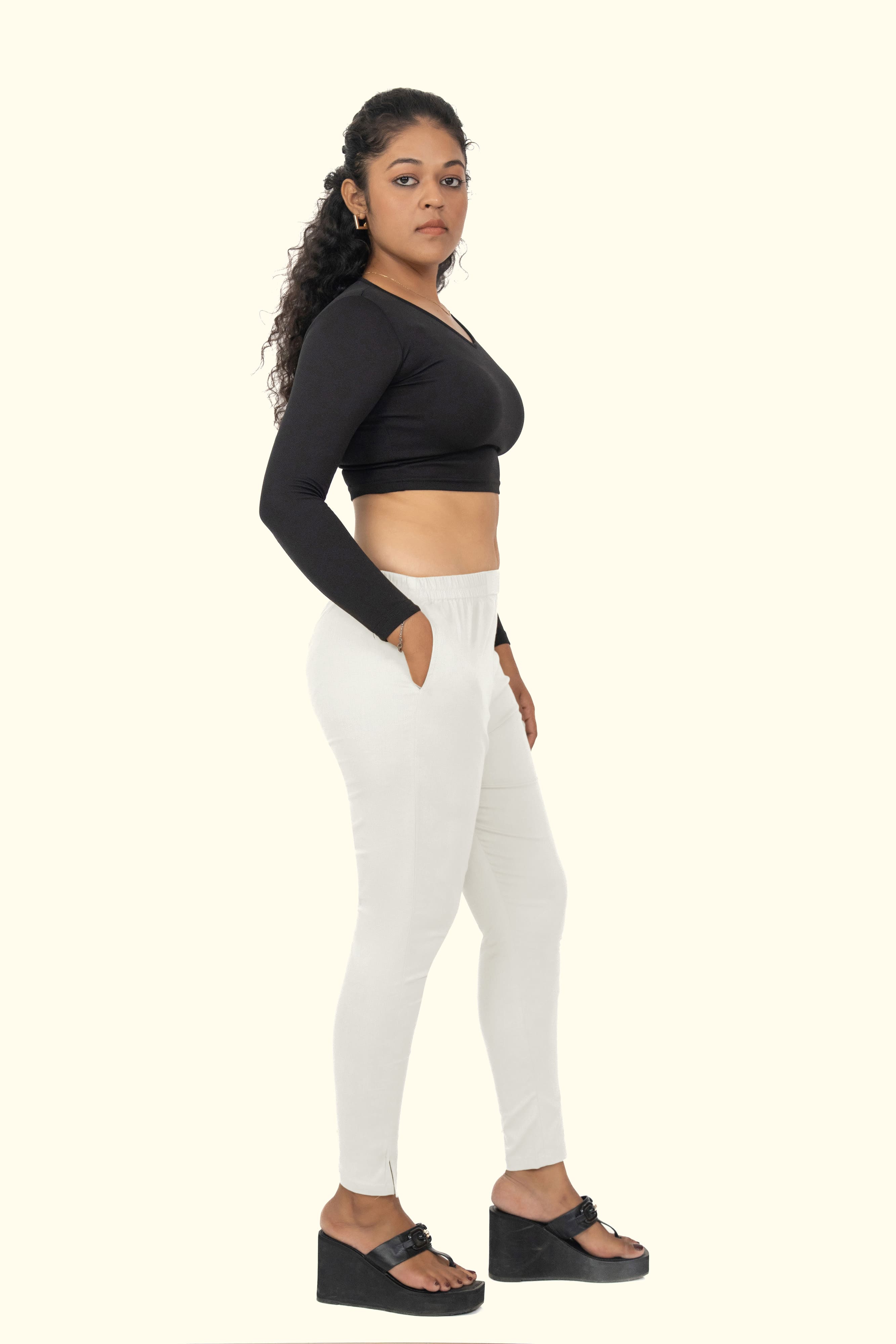 Off White Lycra Stretch Pant