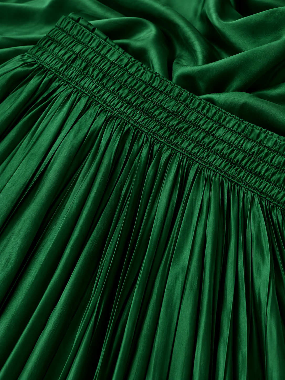 Green Satin Silk Small Pleated Skirt
