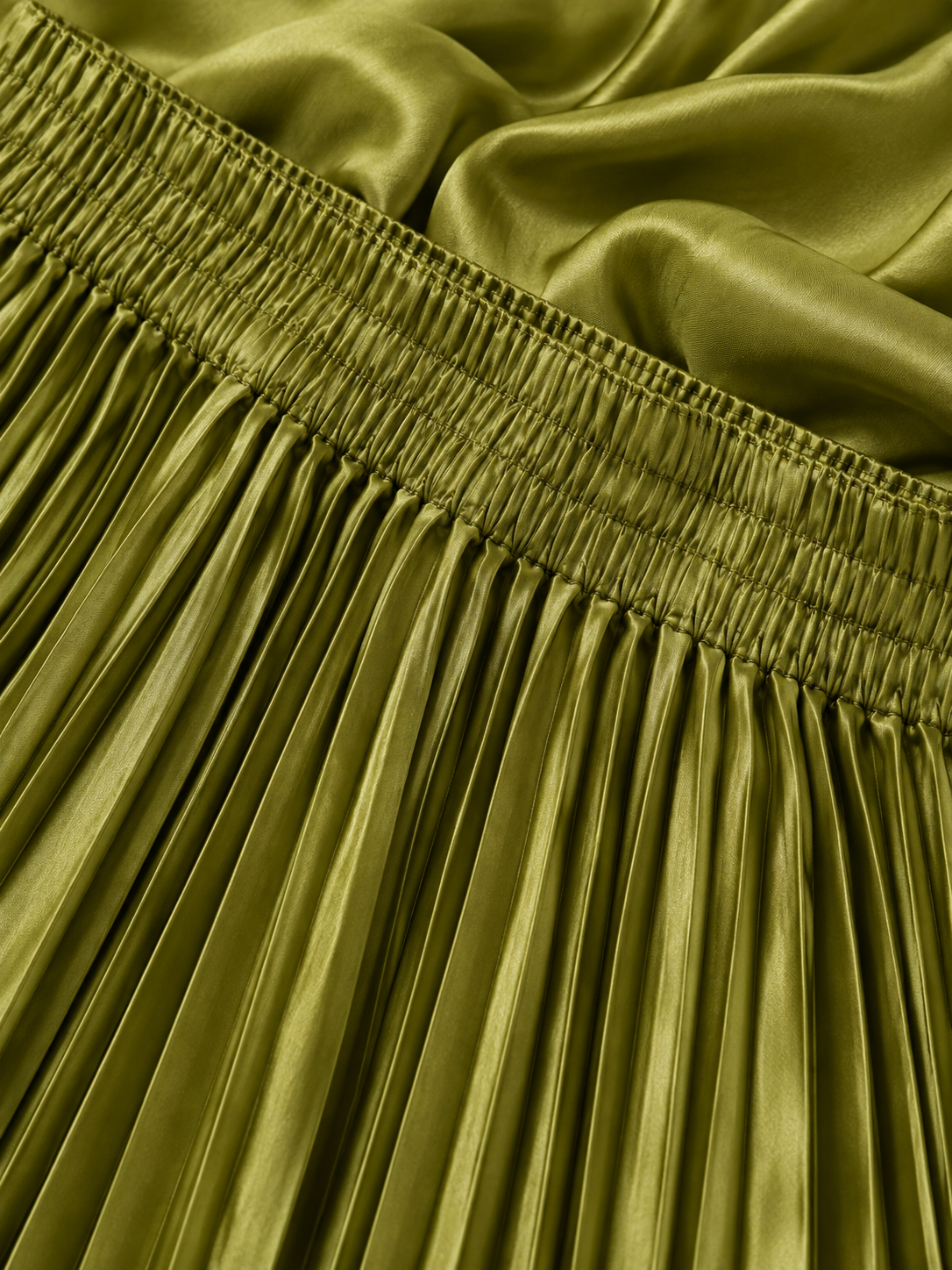 Olive Satin Silk Small Pleated Skirt