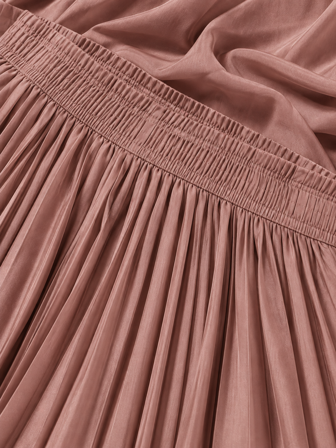 Strawberry Ice Satin Silk Small Pleated Skirt